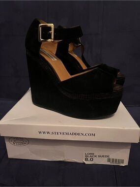 Steve Madden Black Suede Platform Wedge Sandals with Gold Buckle